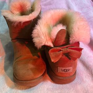 REAL UGGS women’s size 6 brown chestnut